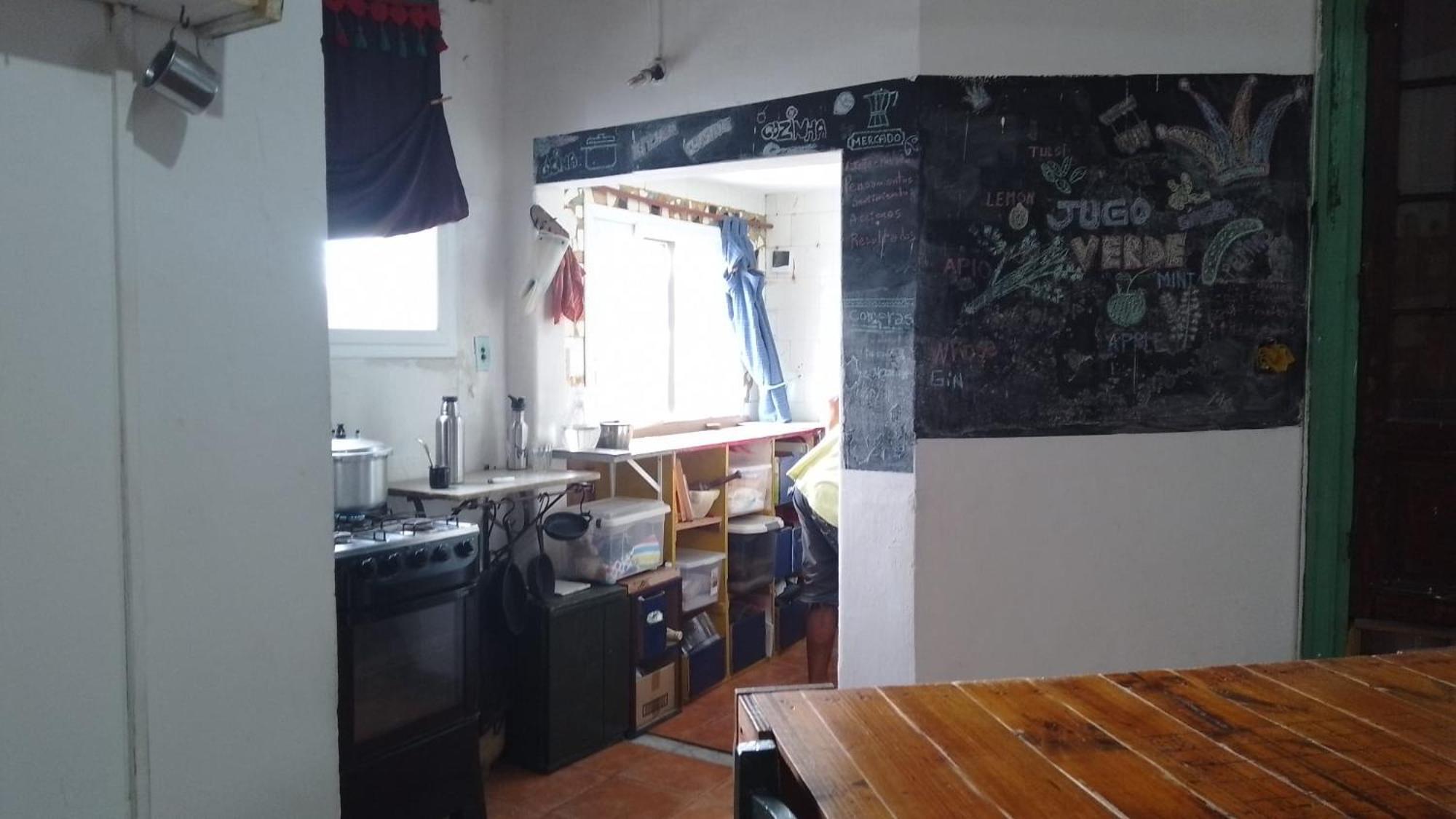 Apartamento On Pedestrian Street Great Location En Ciudad Vieja *